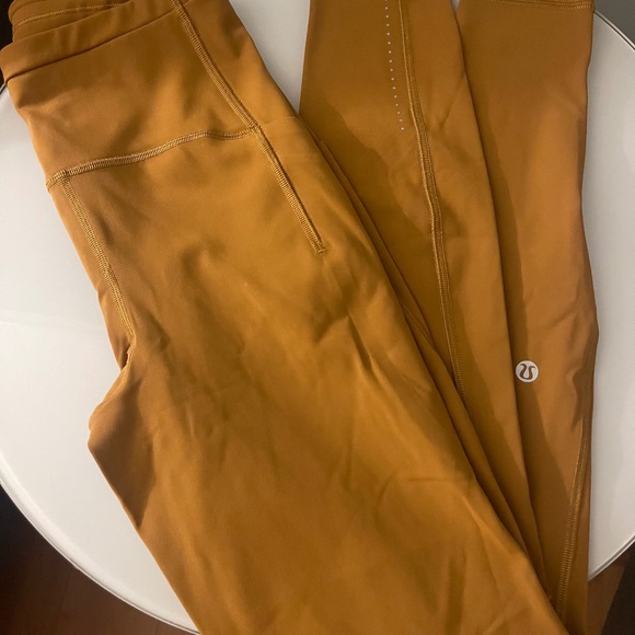 Lululemon Leggings - Picture 1 of 2